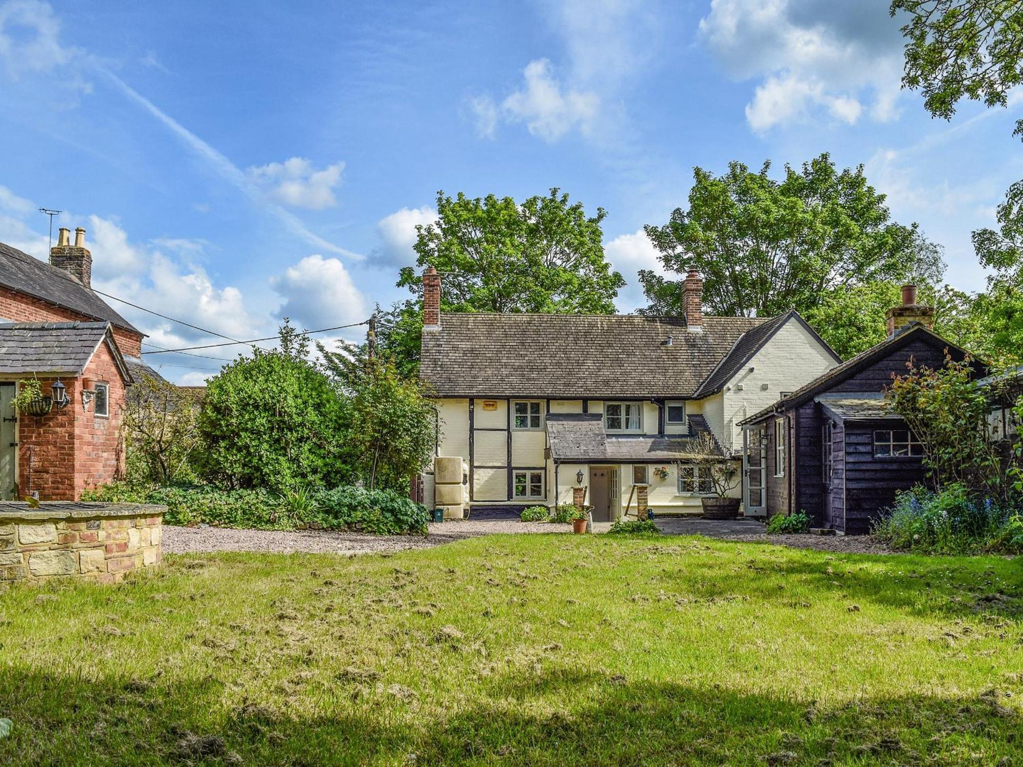 Wayside Cottage Adstock Exterior photo